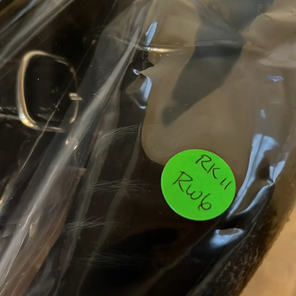 Allen Edmonds size used